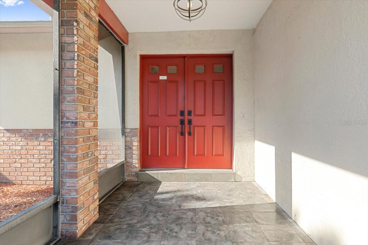 Covered/Screened Porch To Entryway