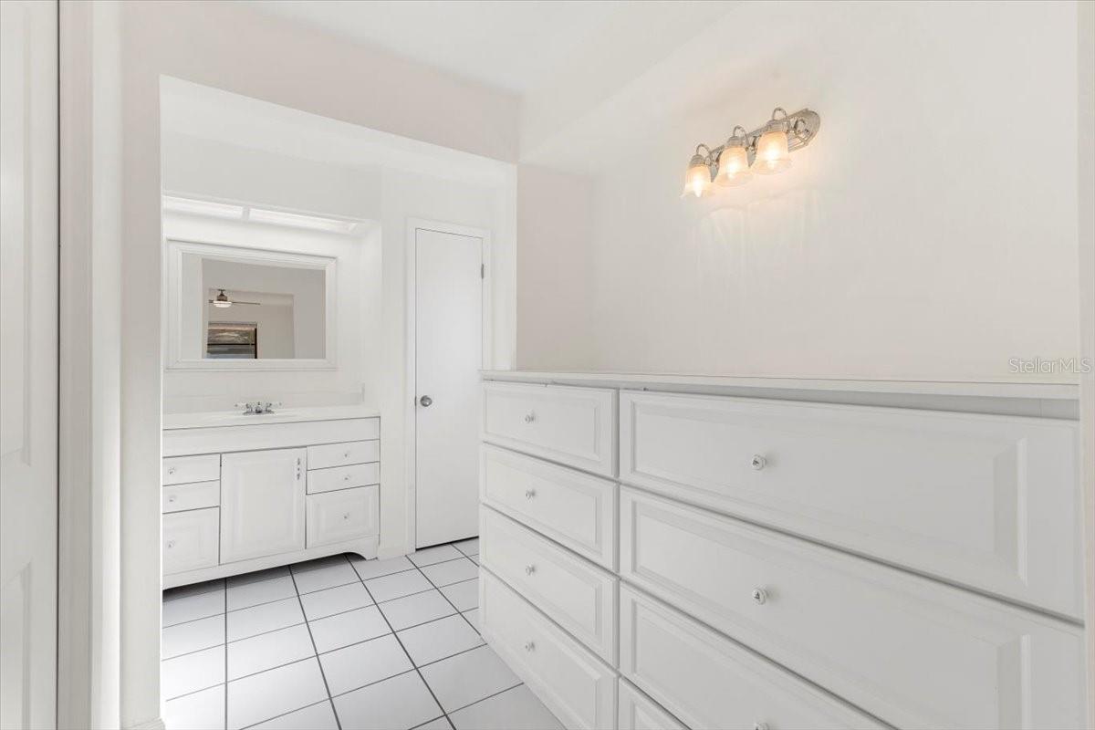 Built-in Custom Storage