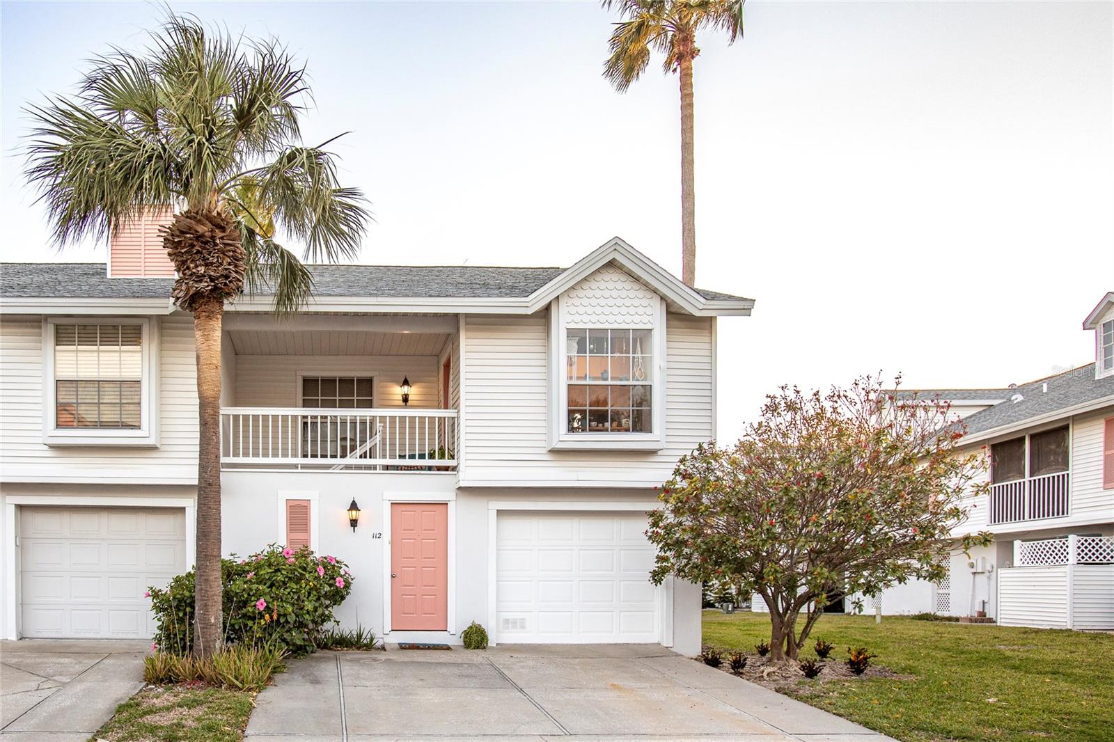 Front of Condo w Driveway