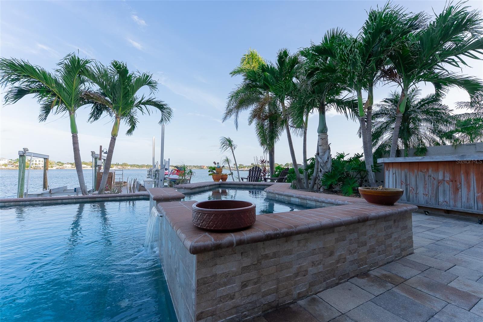 Heated Pool & Spa487 Harbor Dr S, Indian Rocks Beach, FL