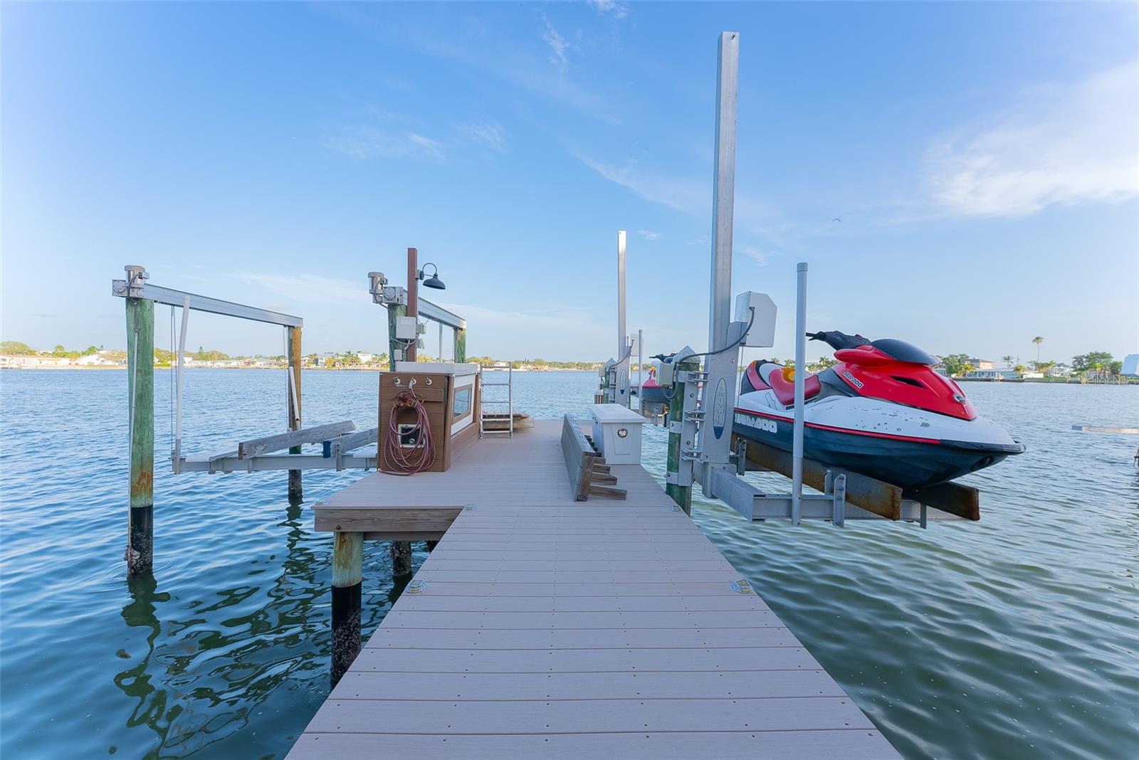 Fish Cleaning Station - 1 Boat Lift & 2 Wave Runner Lifts487 Harbor Dr S, Indian Rocks Beach, FL