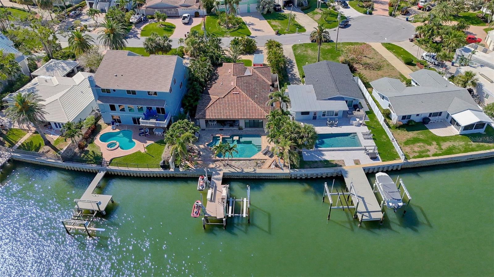 Cul-de-Sac487 Harbor Dr S, Indian Rocks Beach, FL
