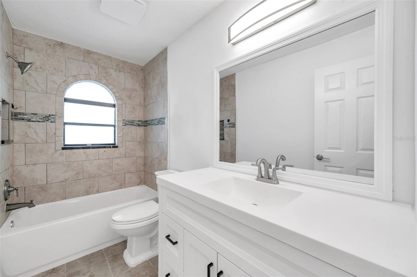 2nd Bathroom