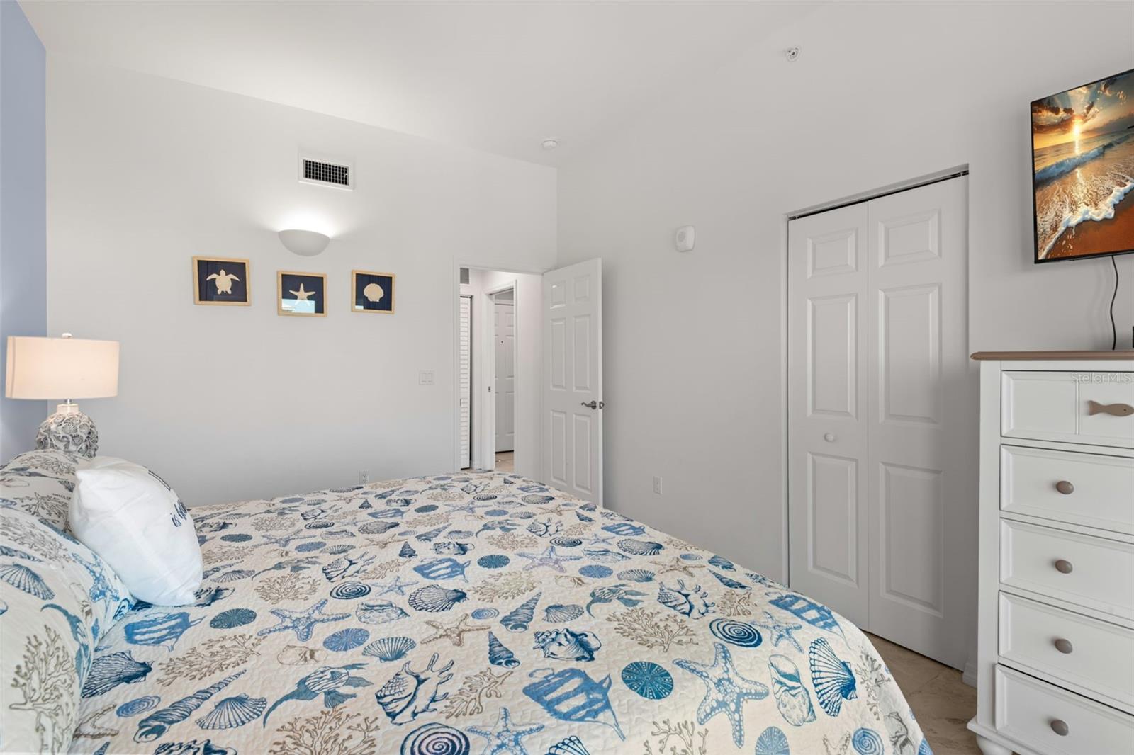 2nd Bedroom