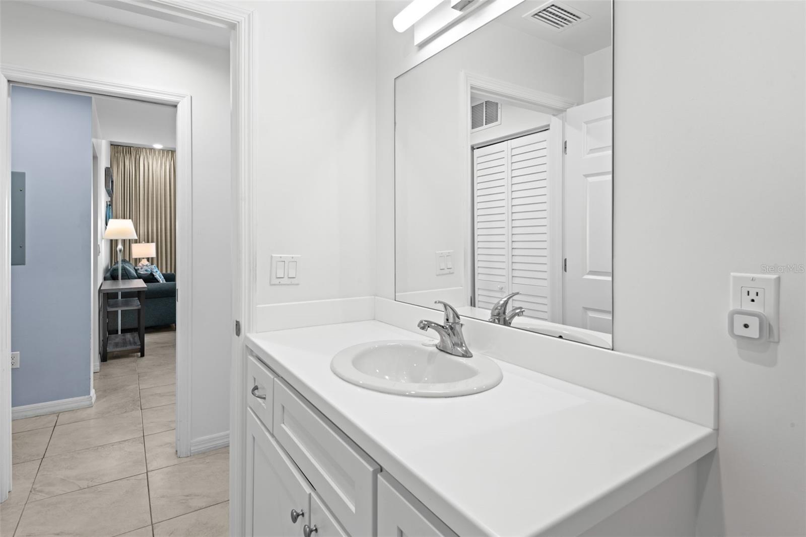 2nd Bathroom