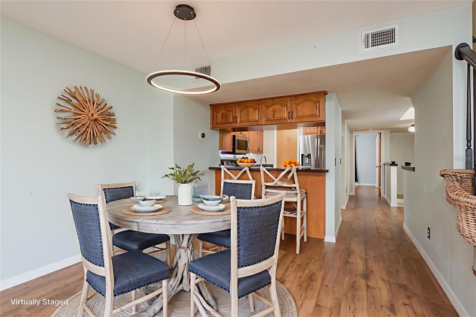 Virtual Staged dining room