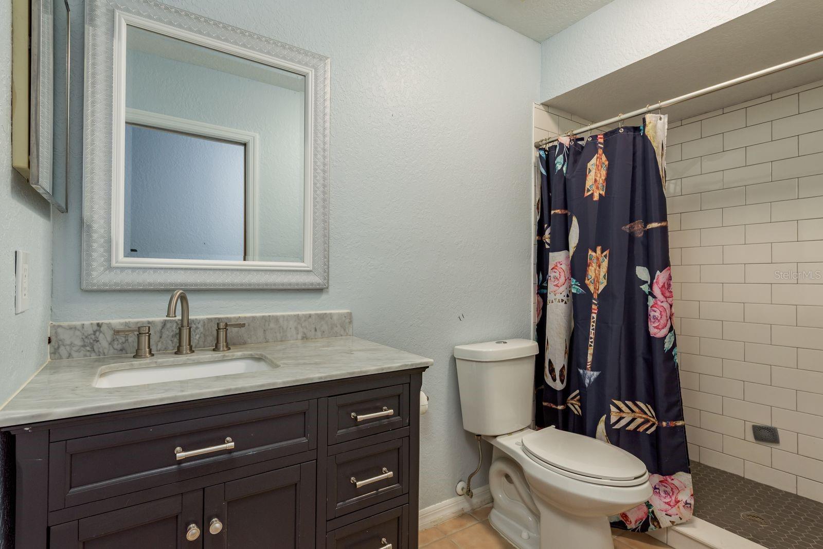 Second Floor Full Bathroom