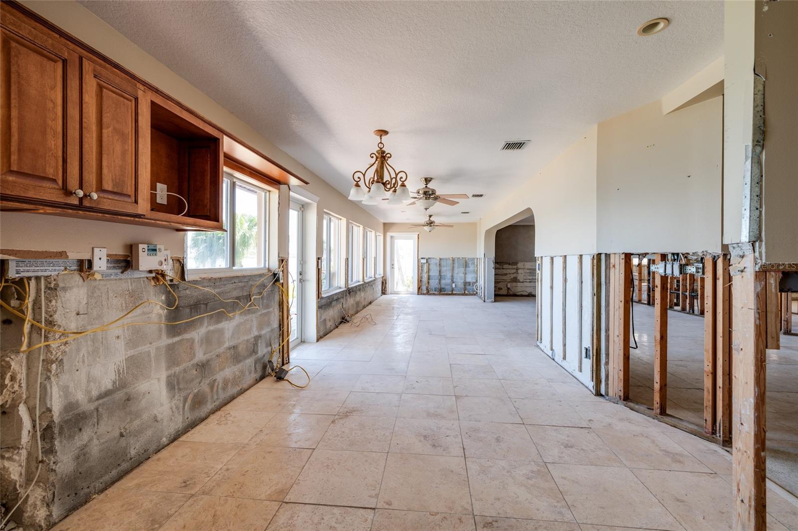 Kitchen/Florida Room