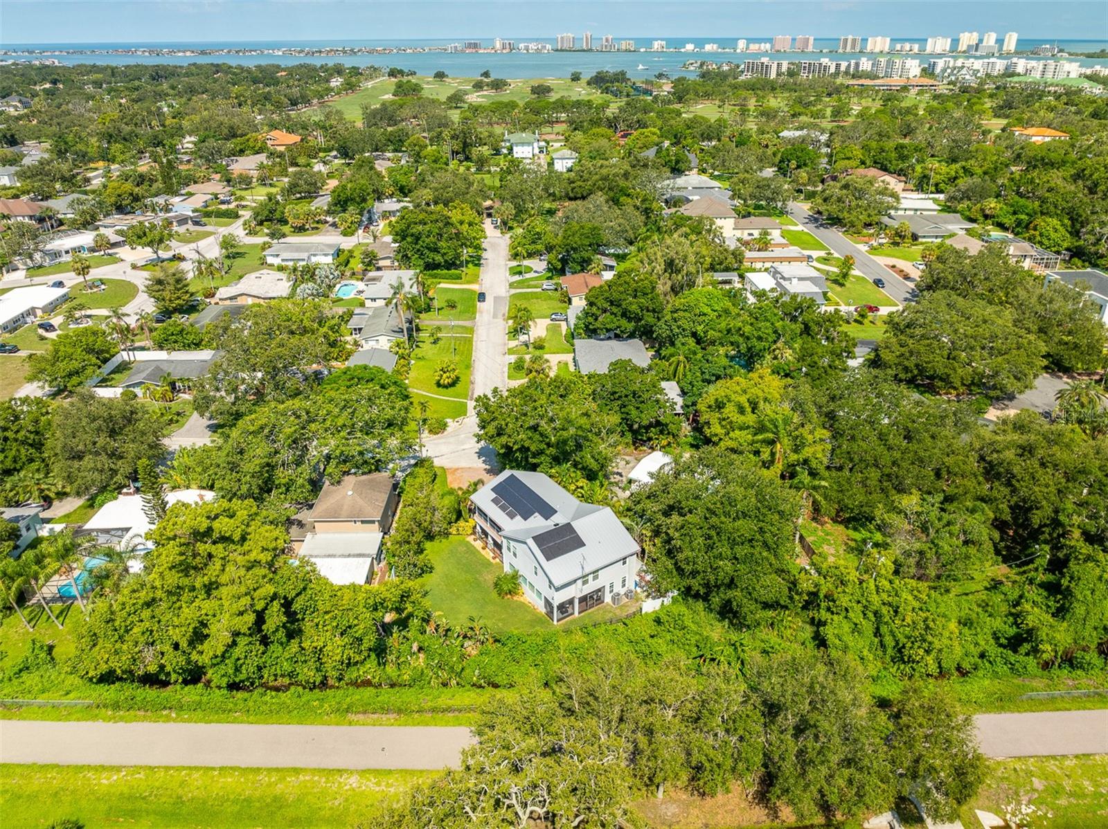 Great proximity to the water and the famous Pinellas Trail