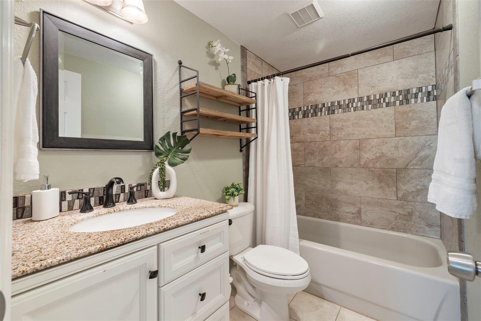2nd Bathroom