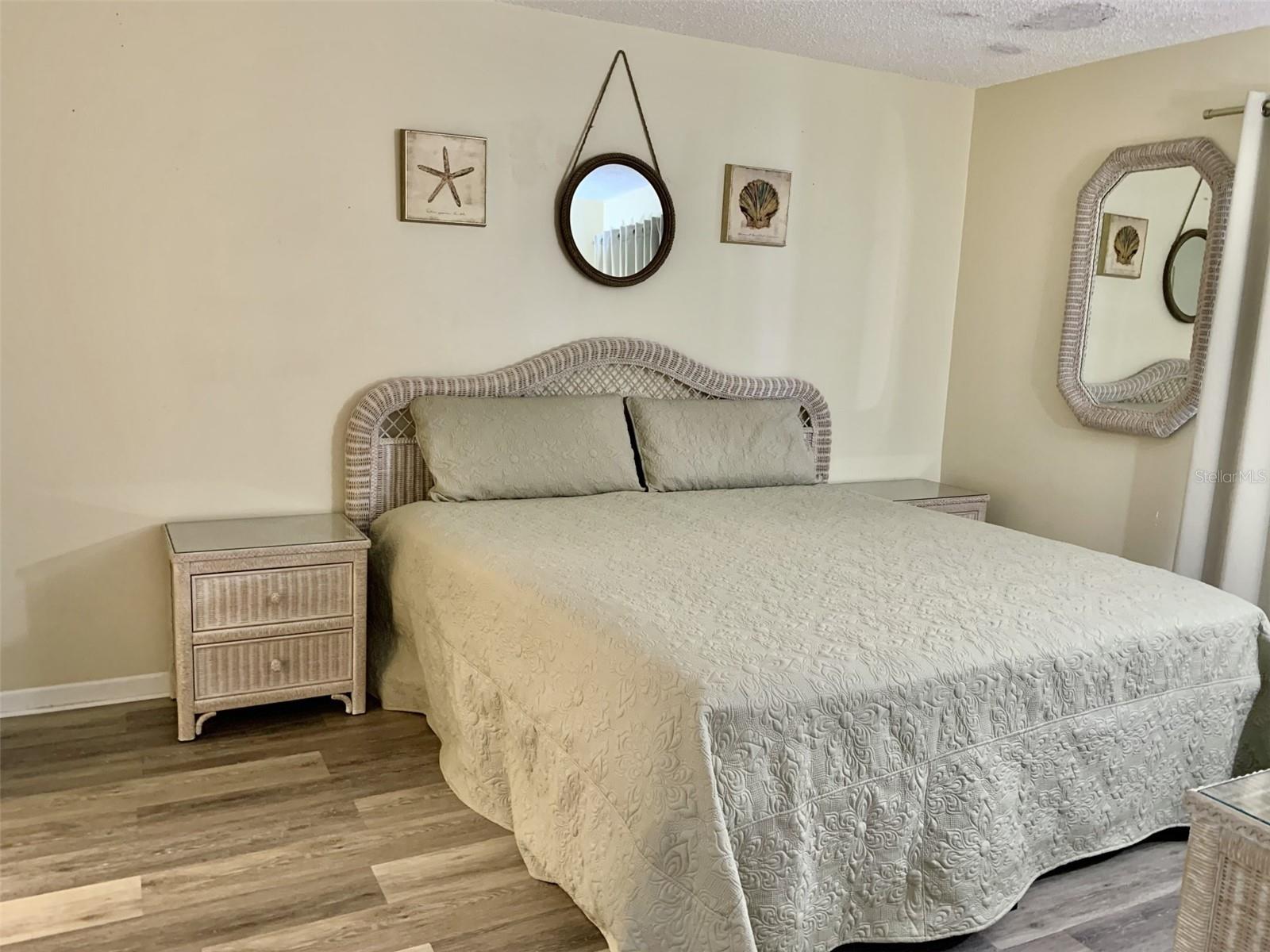 Spacious primary bedroom