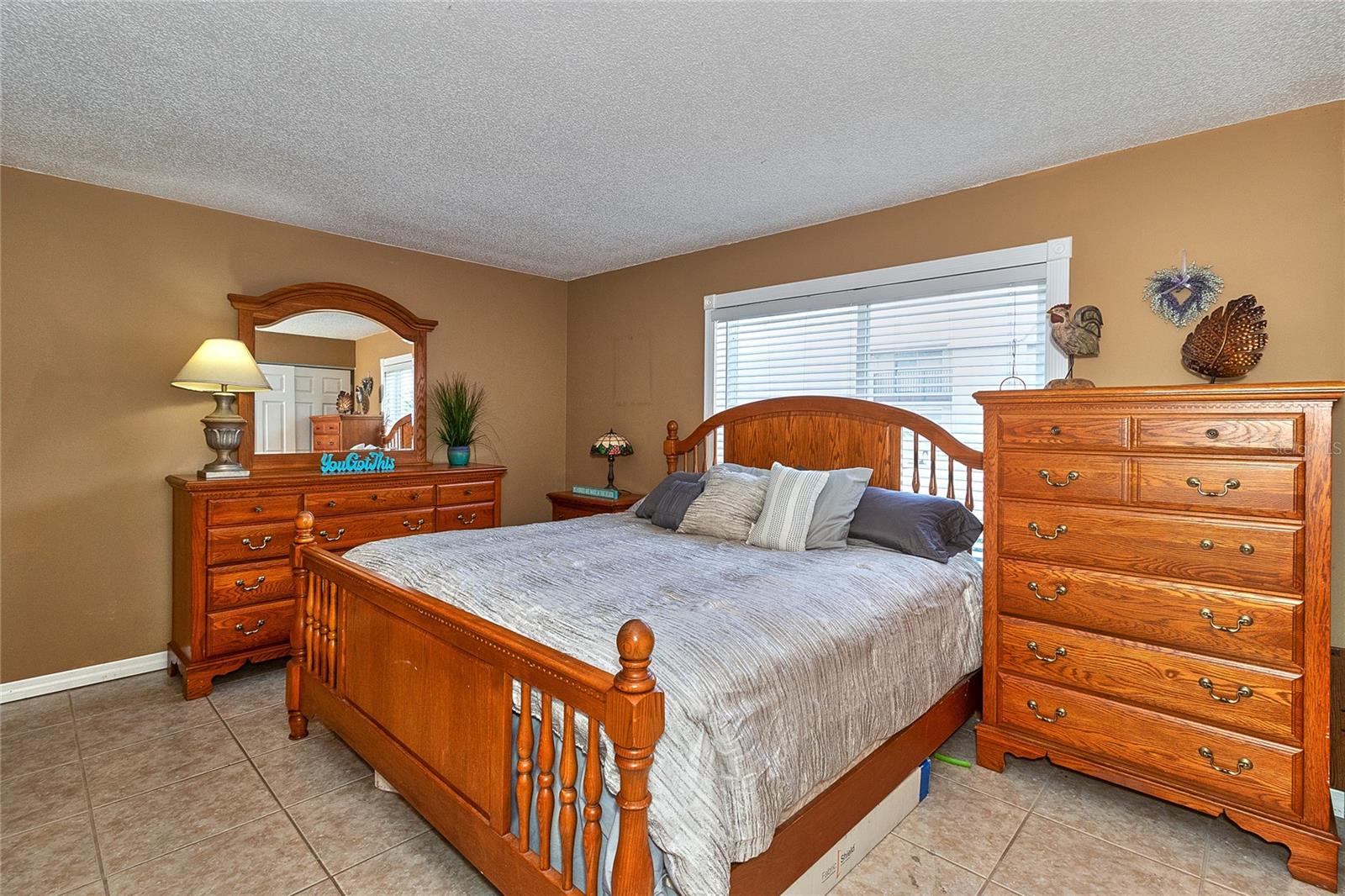 King-Size Bed