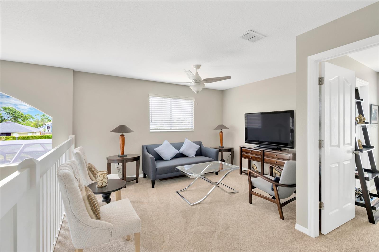 Upstairs Bonus Room