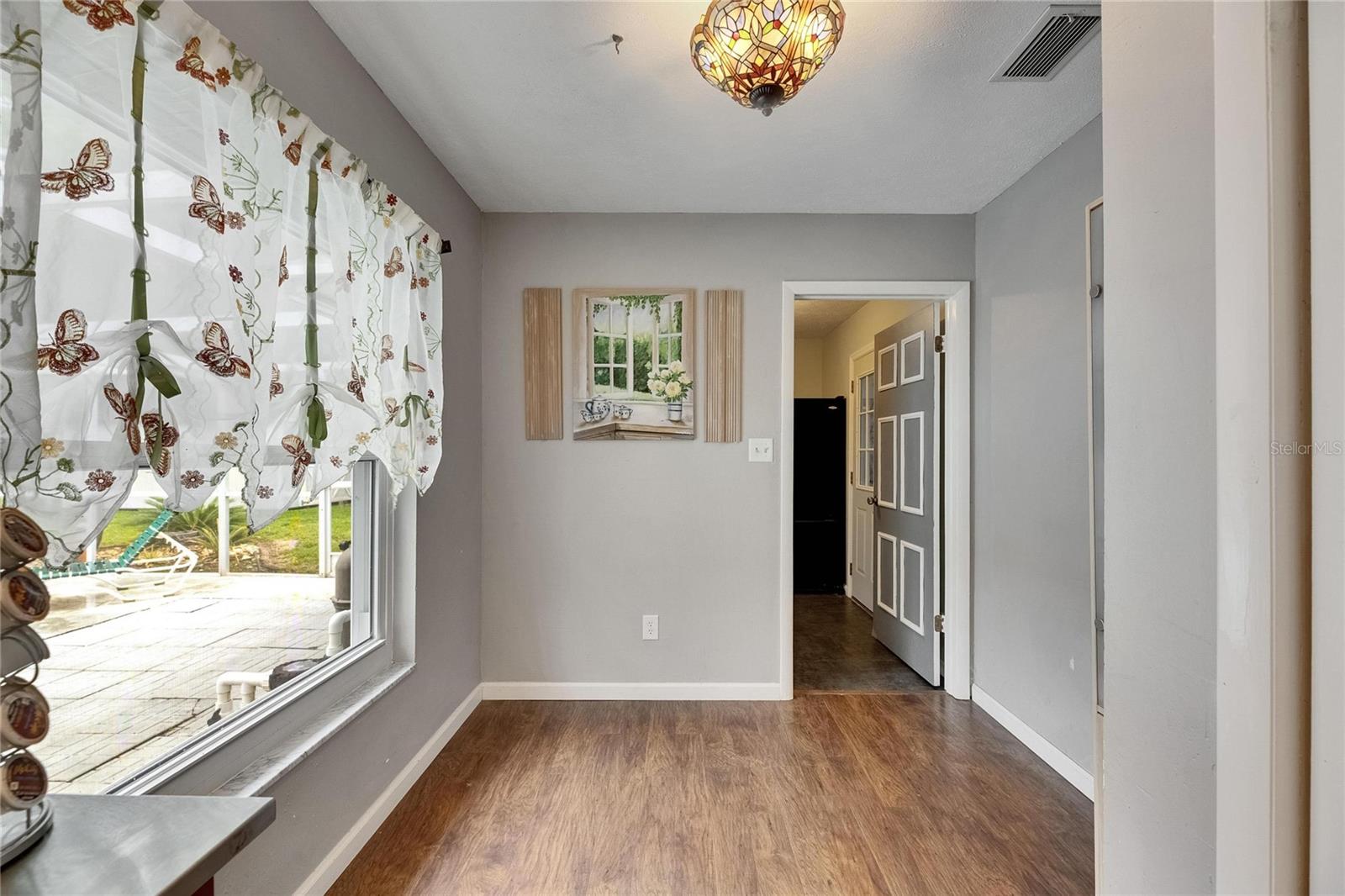 Breakfast nook