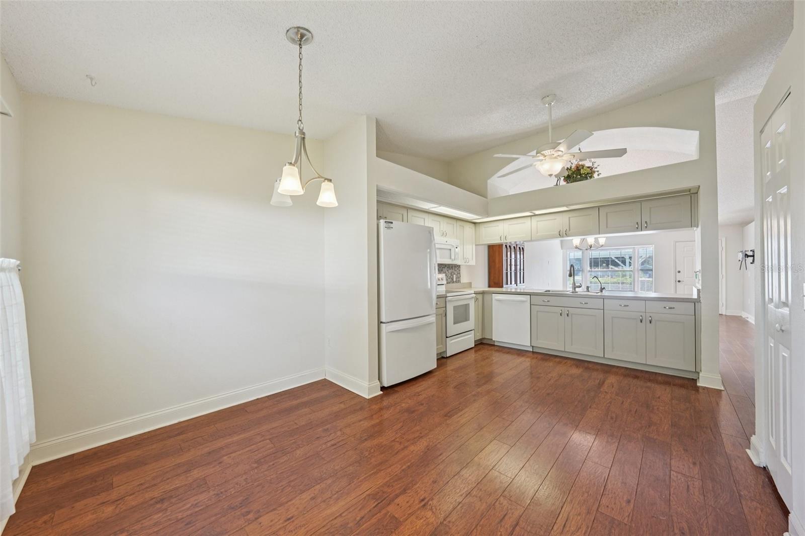 Dinette Space in Kitchen