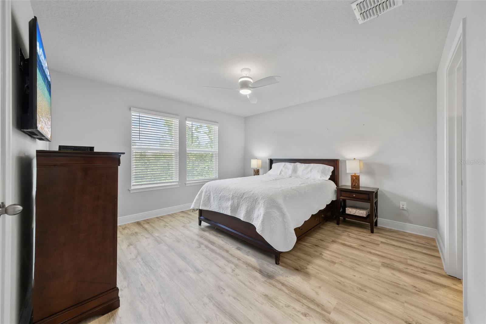 Primary suite