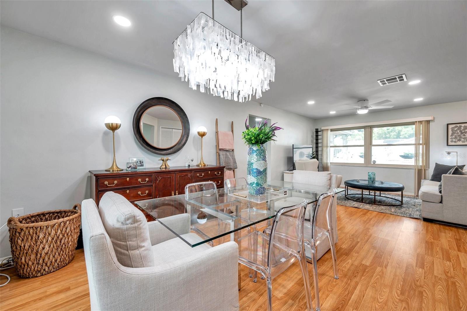 Dining room with updated Chandelier.