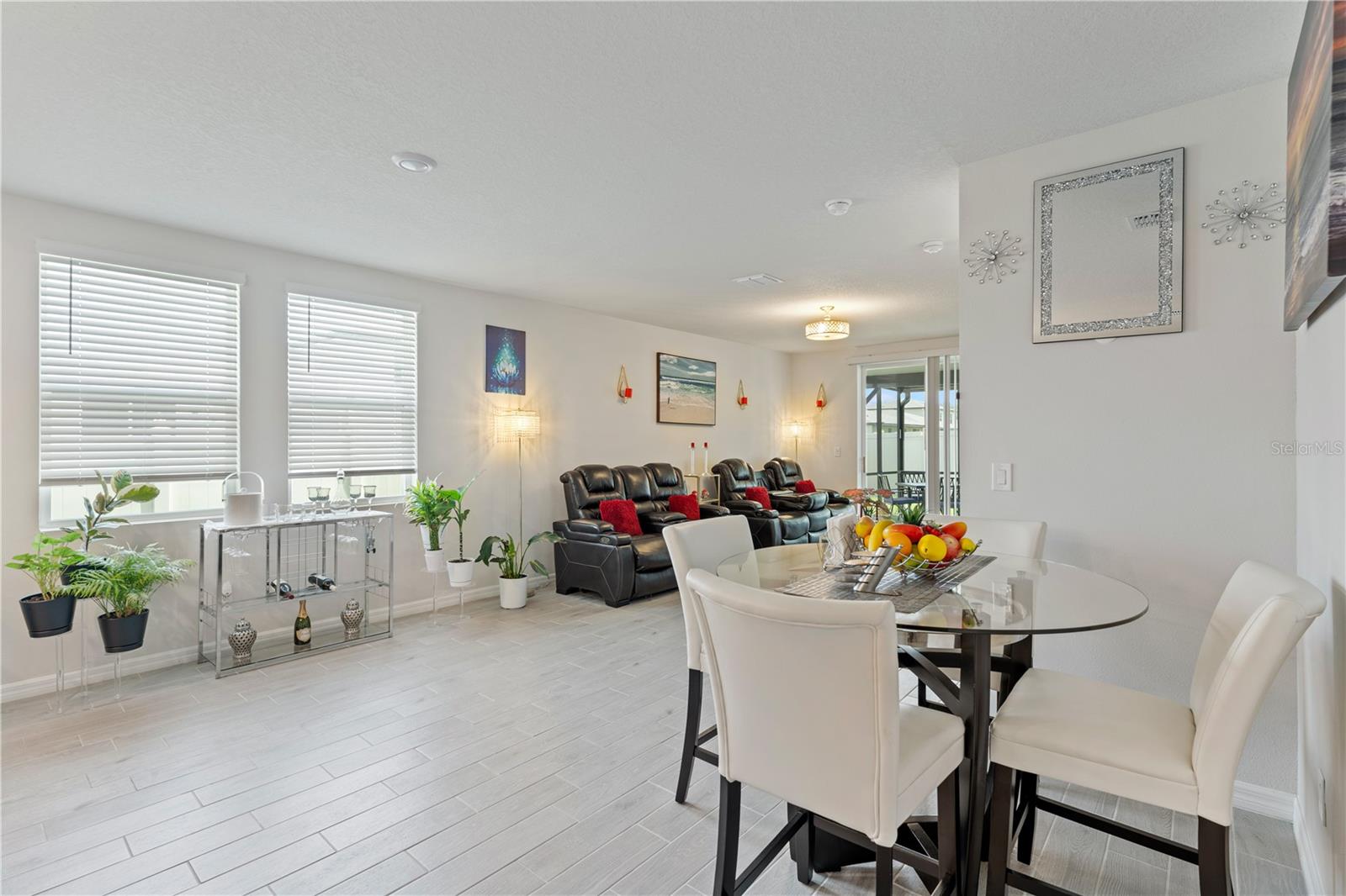 Dining/Great Room combo