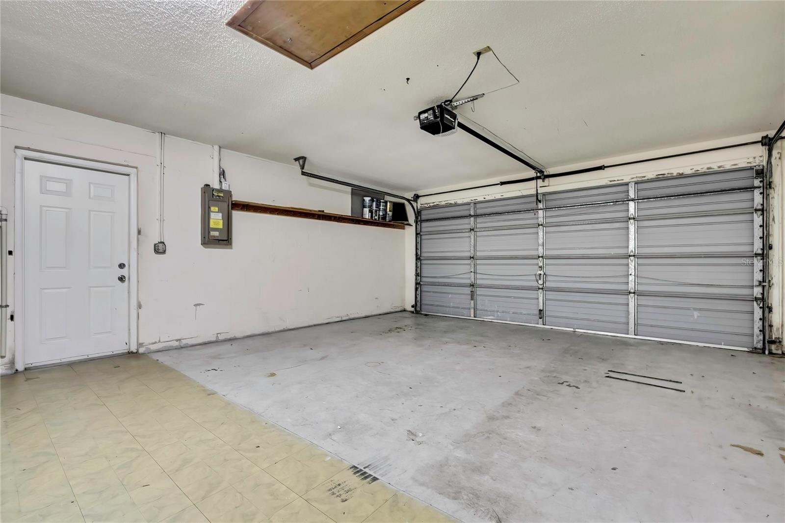 garage