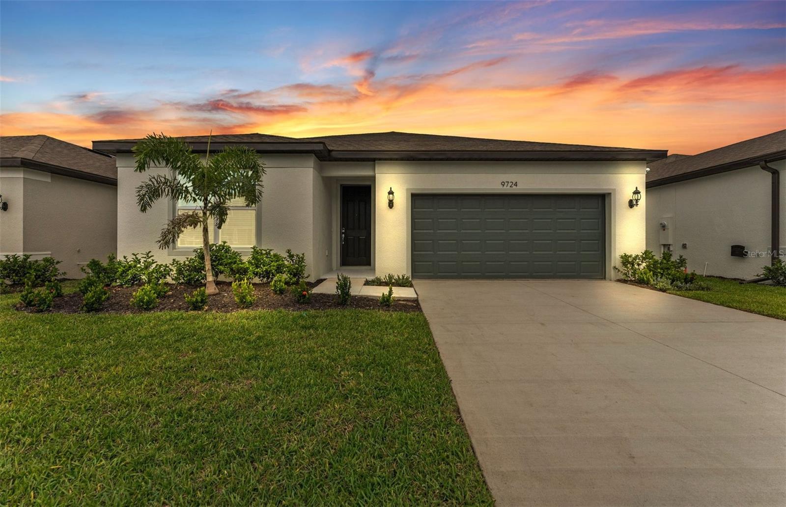 Crestmere Exterior