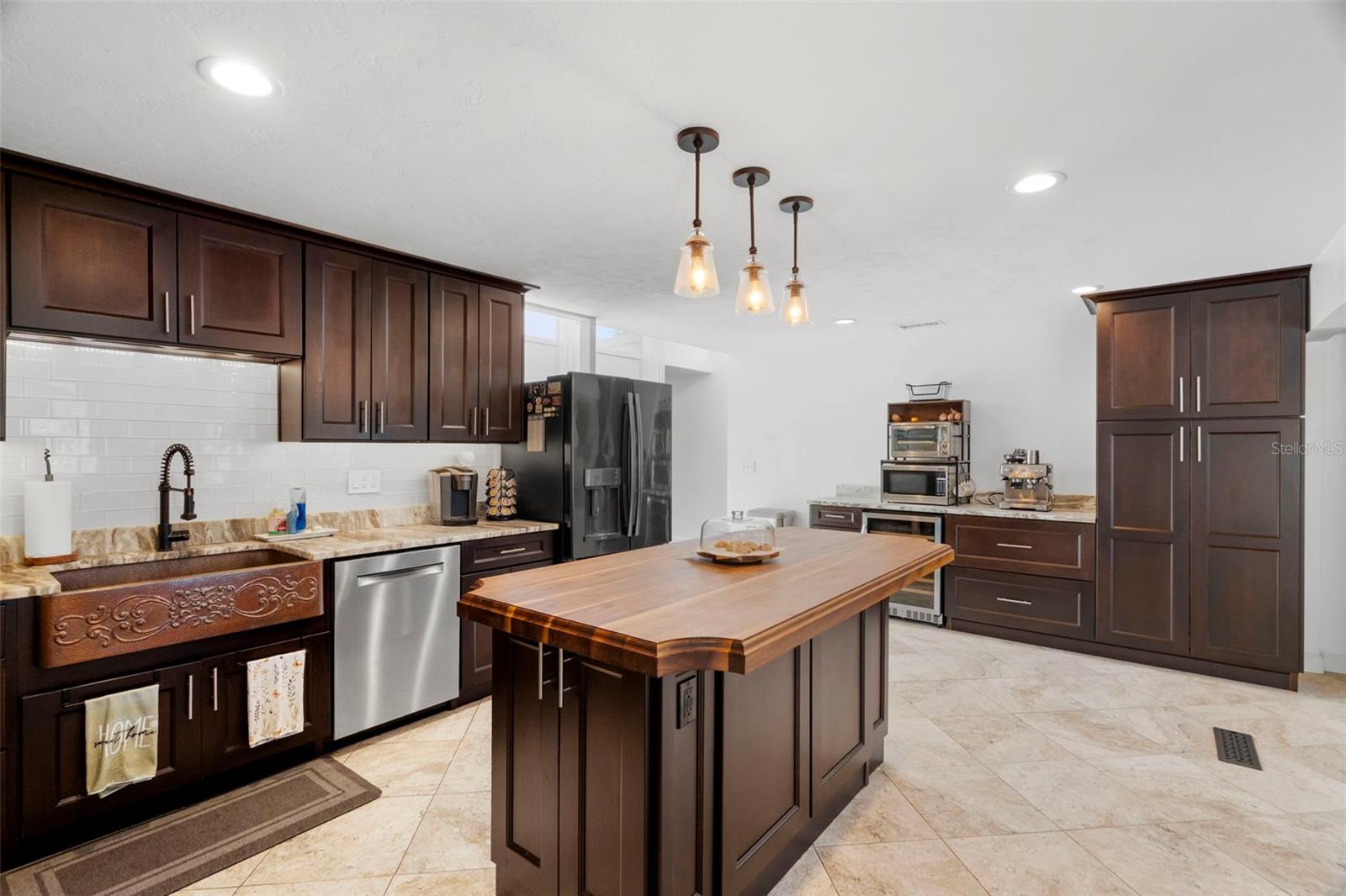 Kitchen island