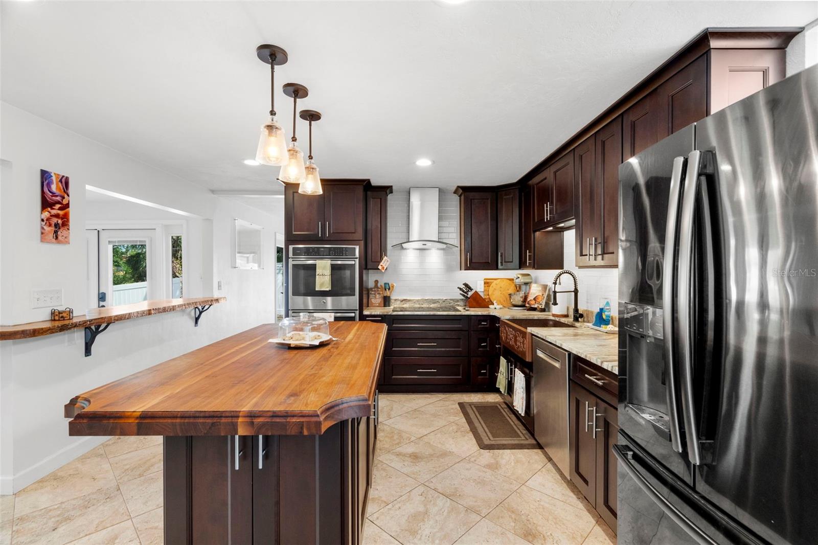 Kitchen island