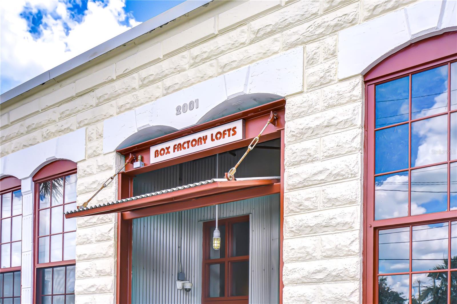 Originally a manufacturing warehouse, this historic building was thoughtfully transformed into a boutique residential community in 2007!
