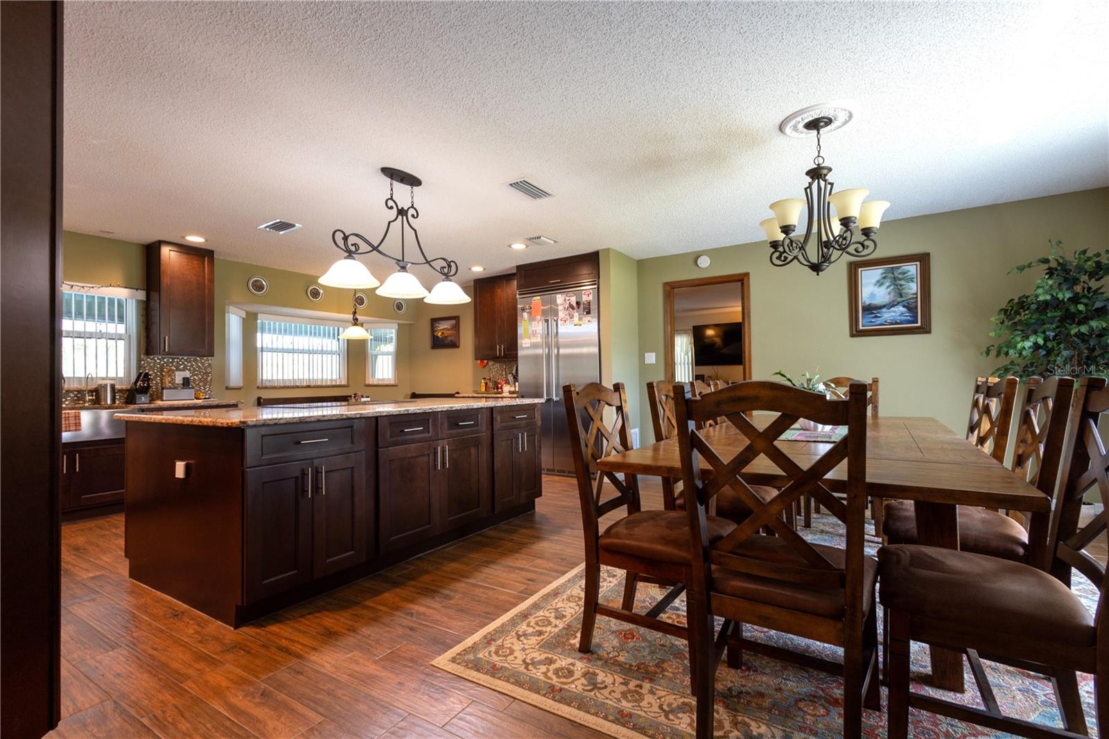 Kitchen Dining Combo