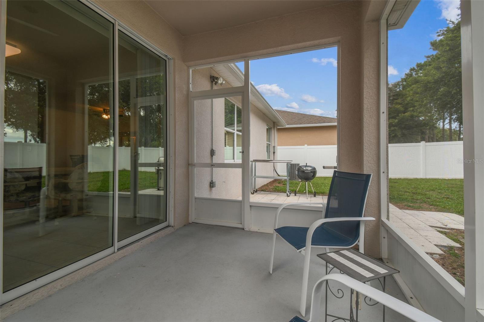 Covered, Screened Lanai w/Access to Patio