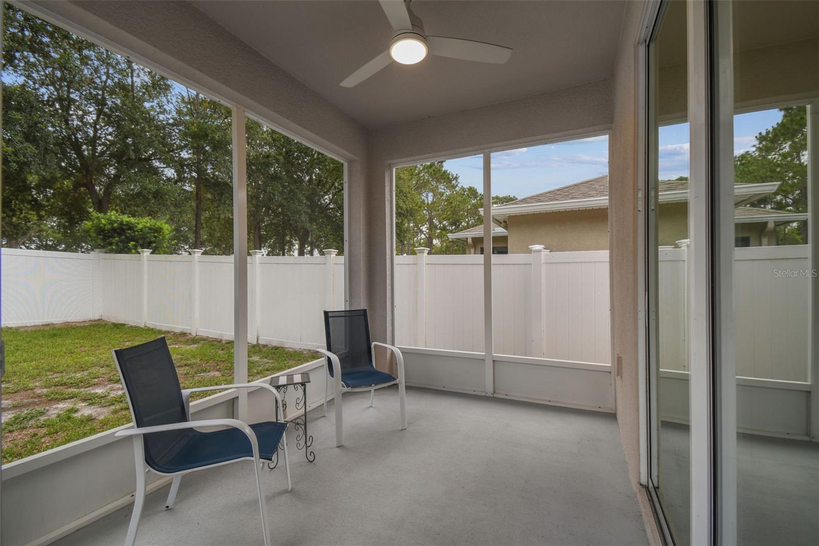 Covered, Screened Lanai