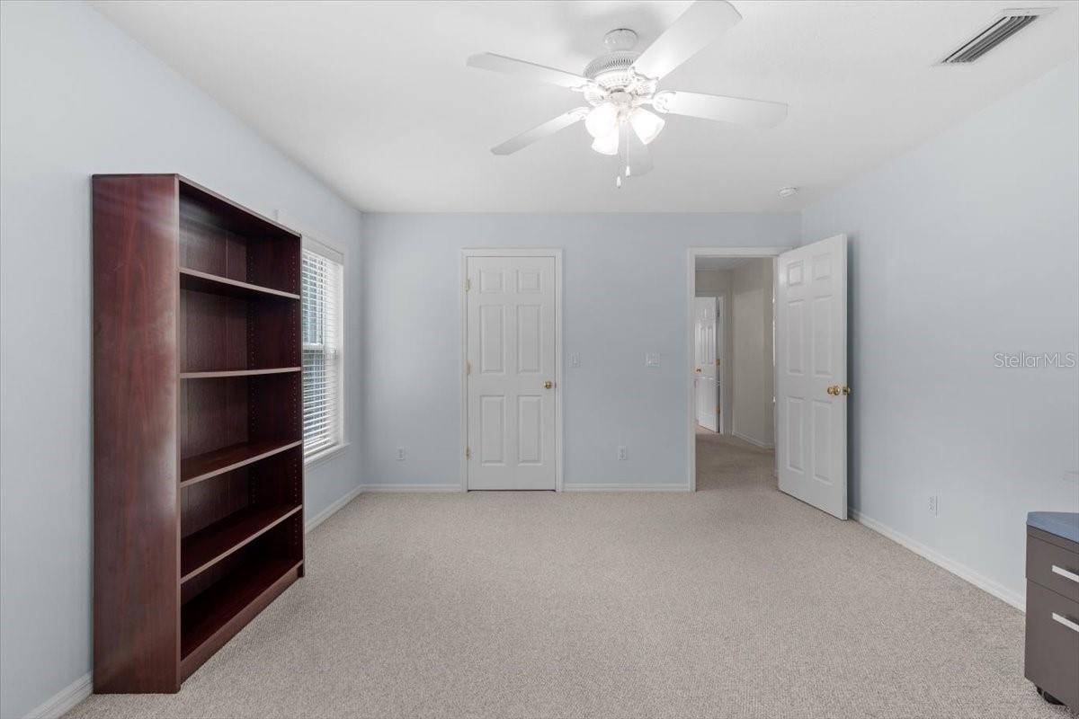 Guest room #1