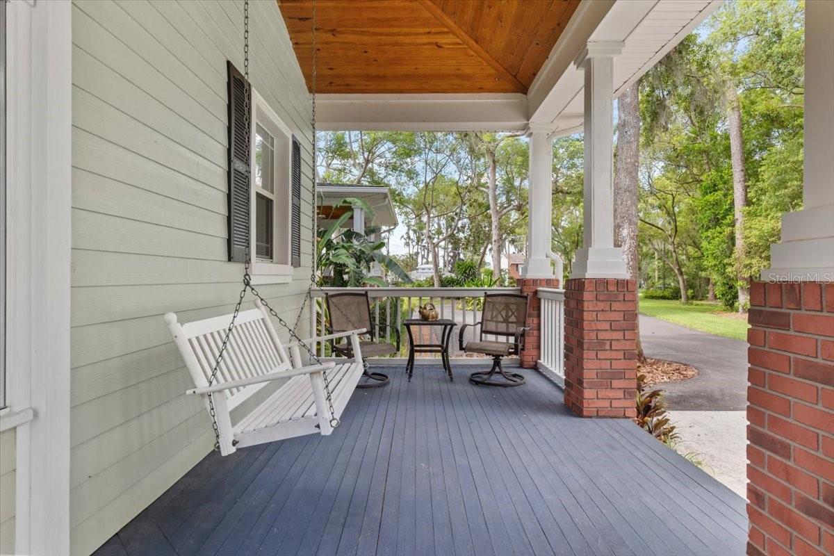 Side porch
