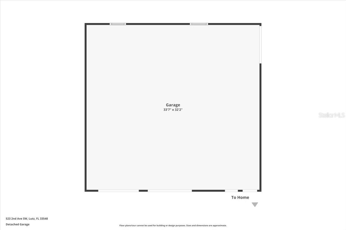 Detached garage