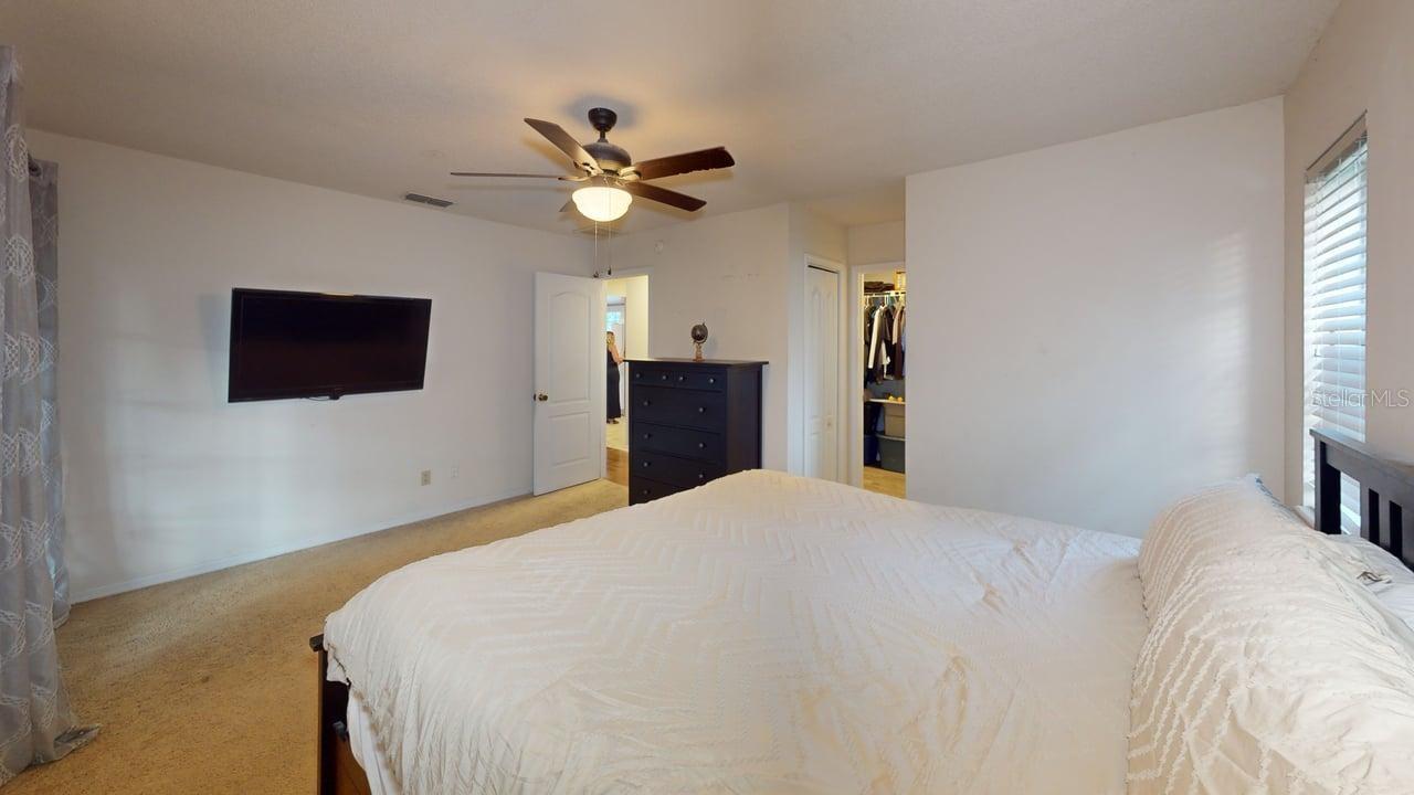 Master bedroom 2