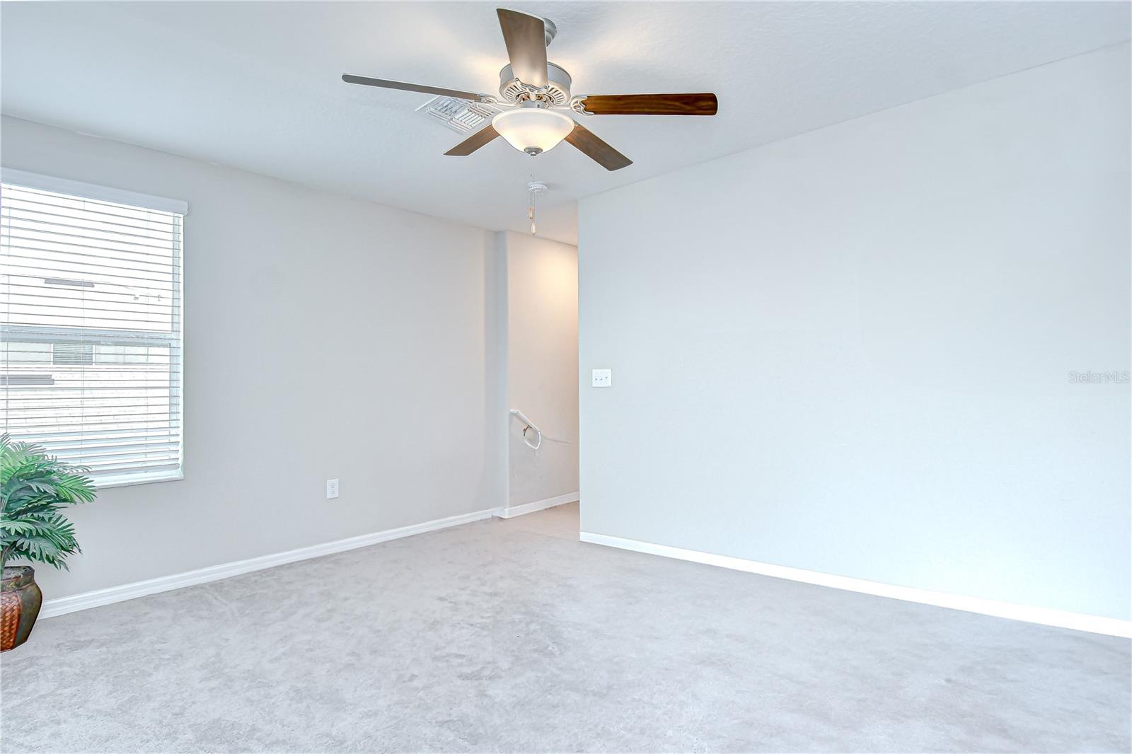 Upstairs loft!