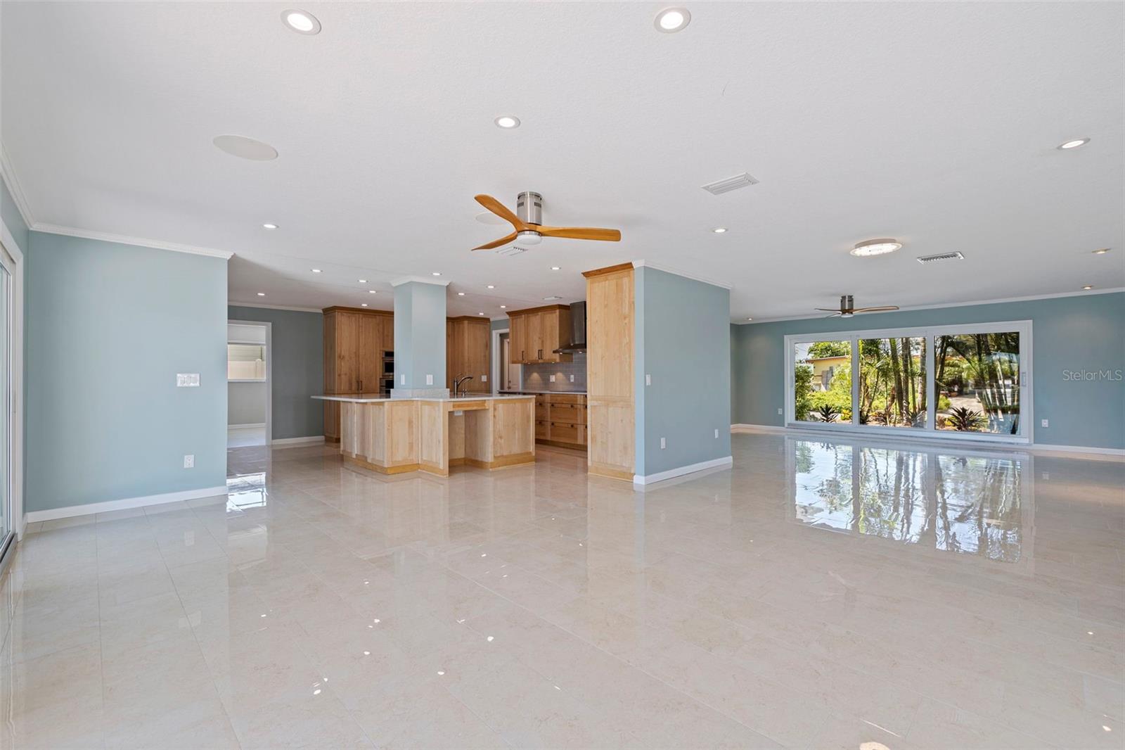 Shown with Current Floor