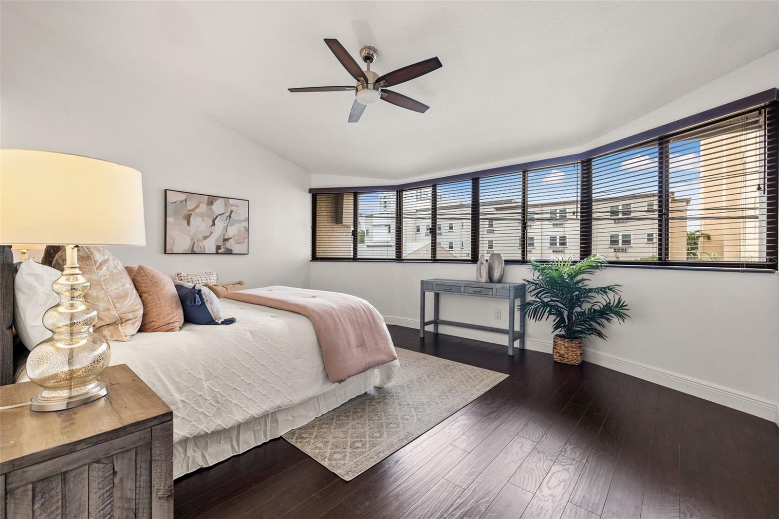 Primary suite