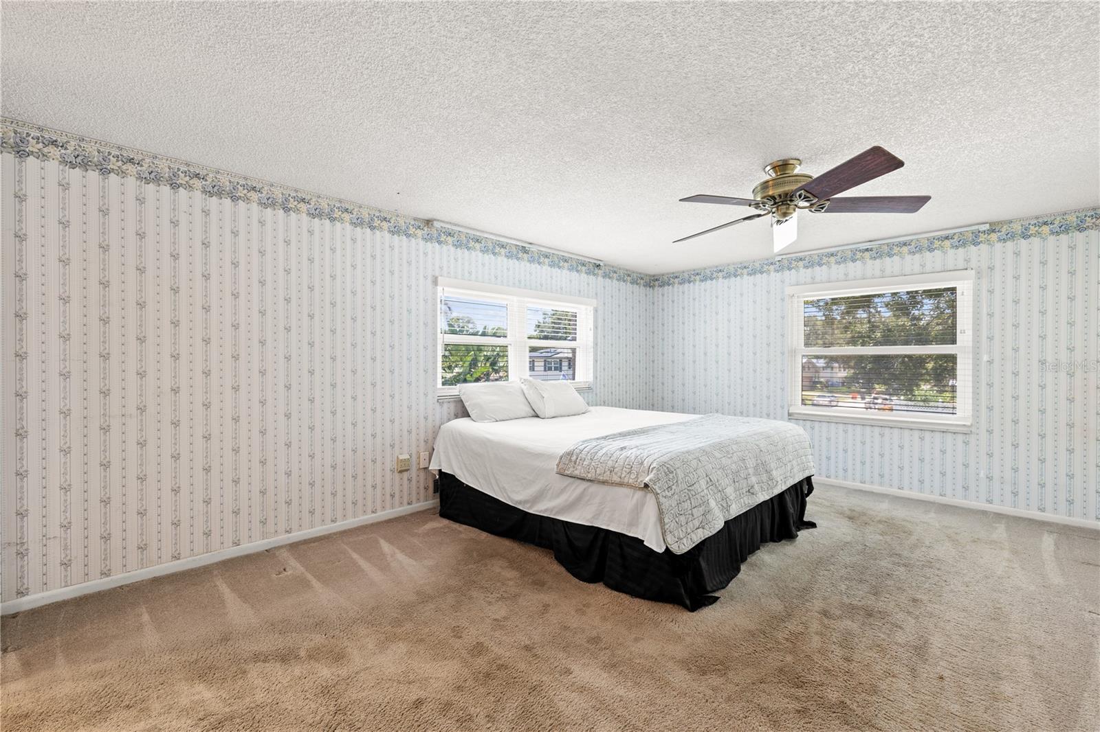 Primary suite