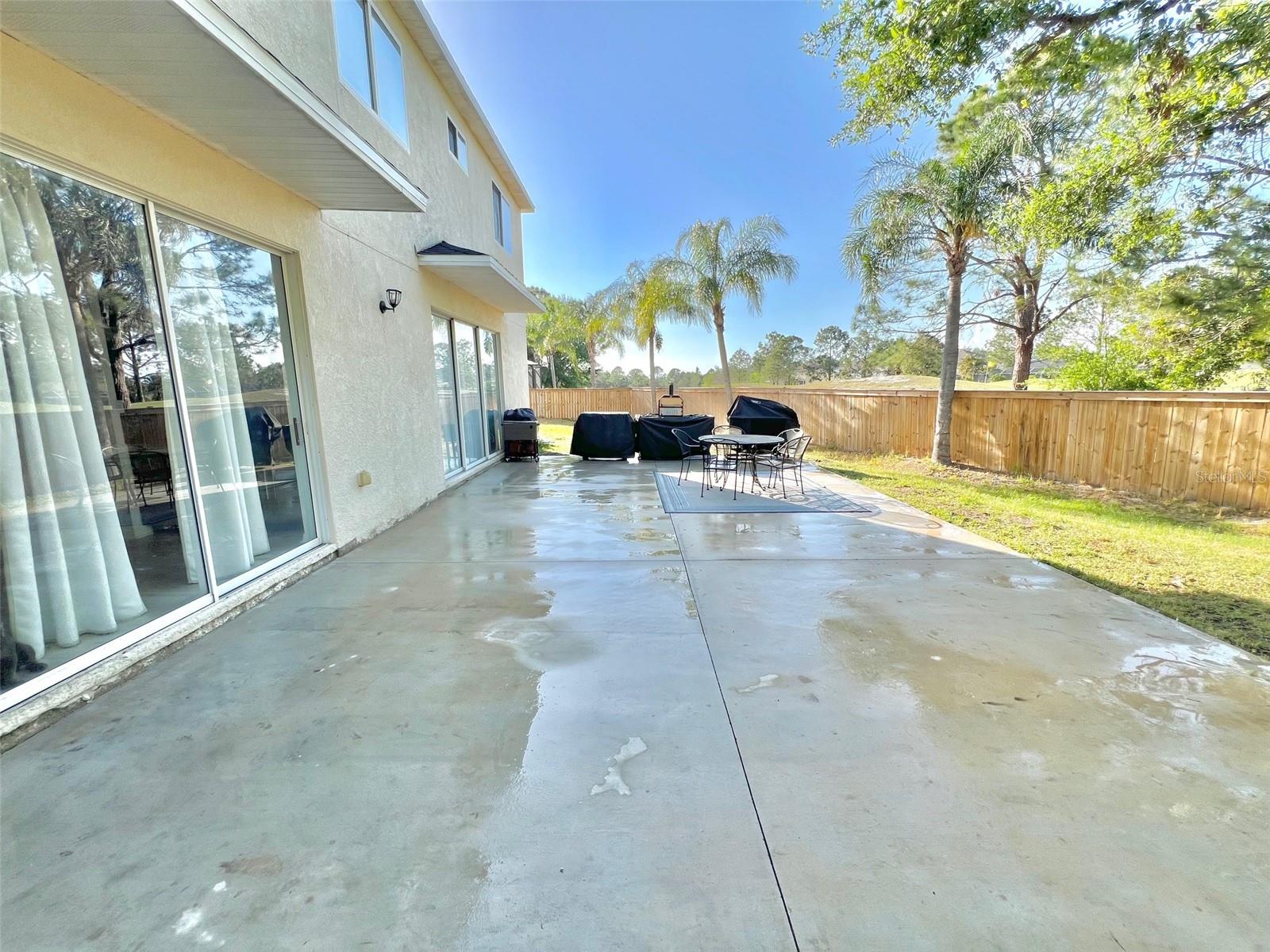 Back Cement Patio (32x20)