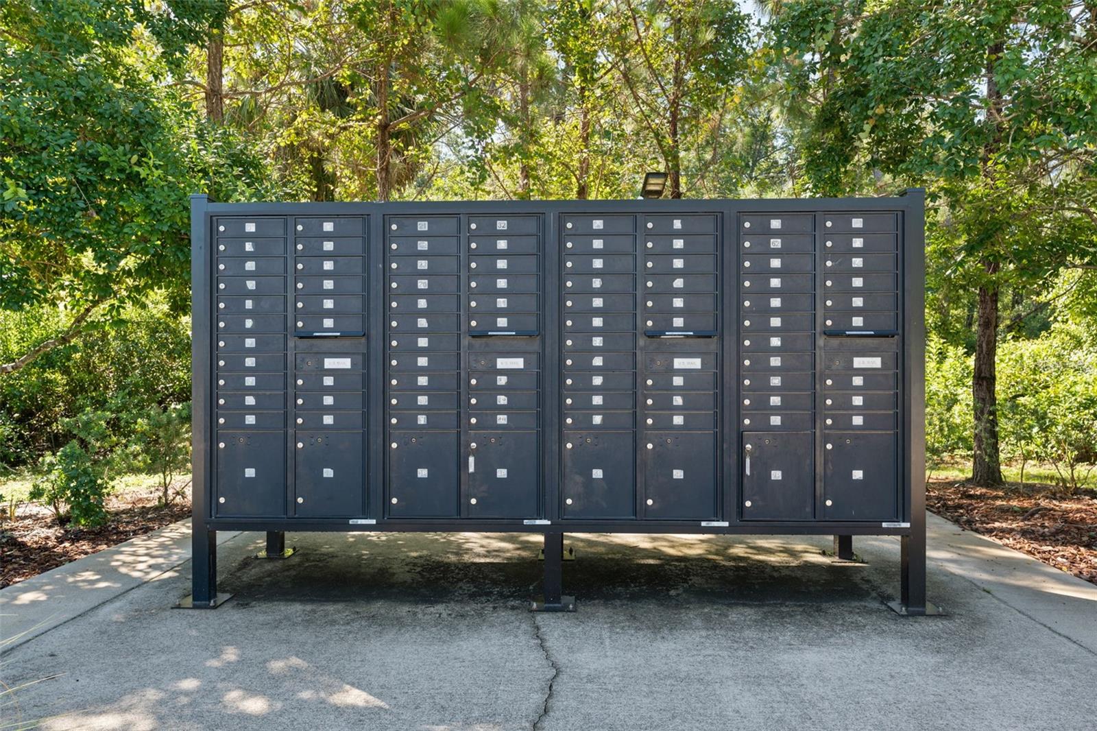 Allora mail center