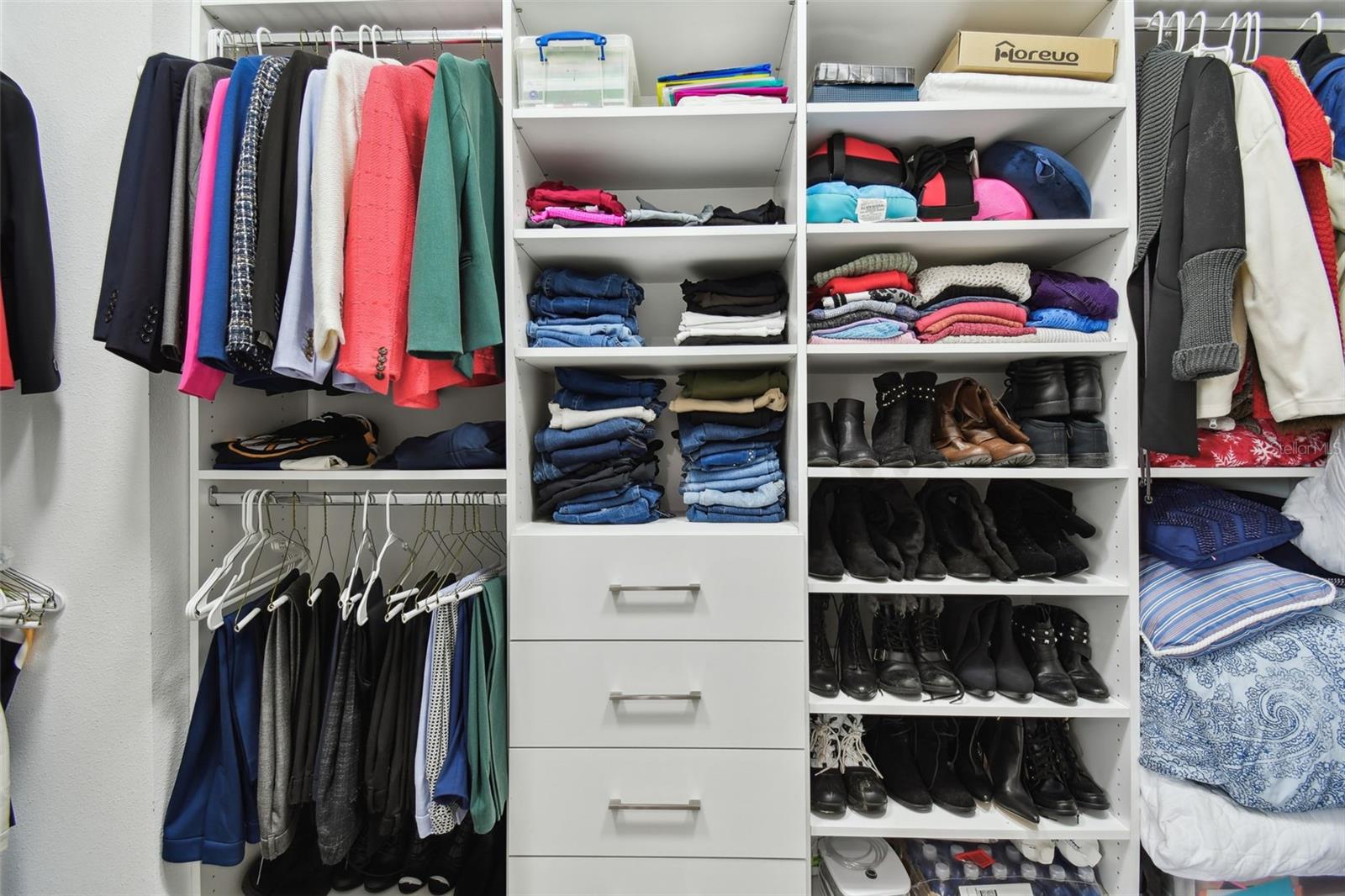 dual custom closets