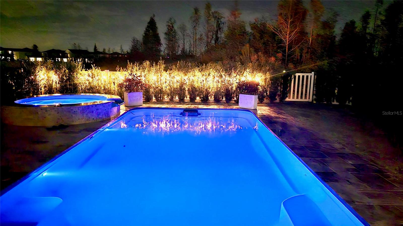 Outdoor led lighting