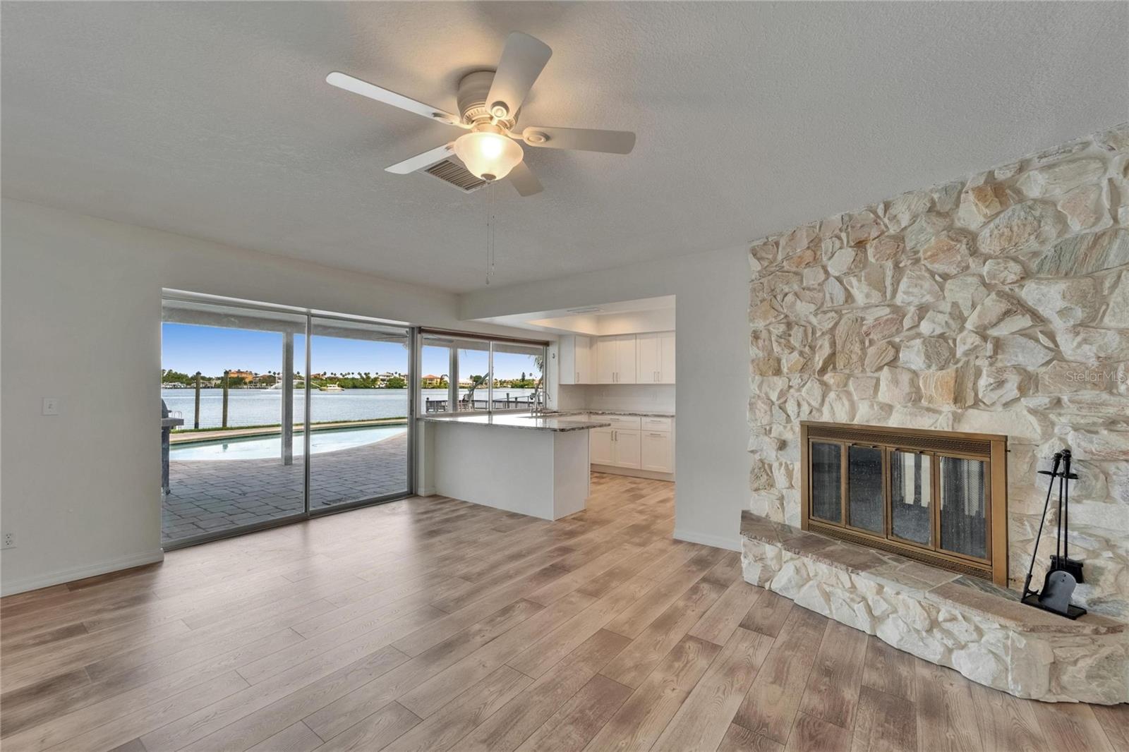 2 way fireplace!
