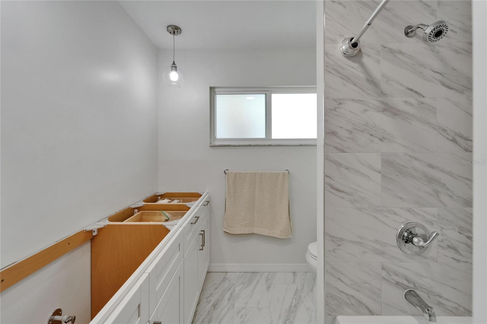Countertop & undermount sink ordered