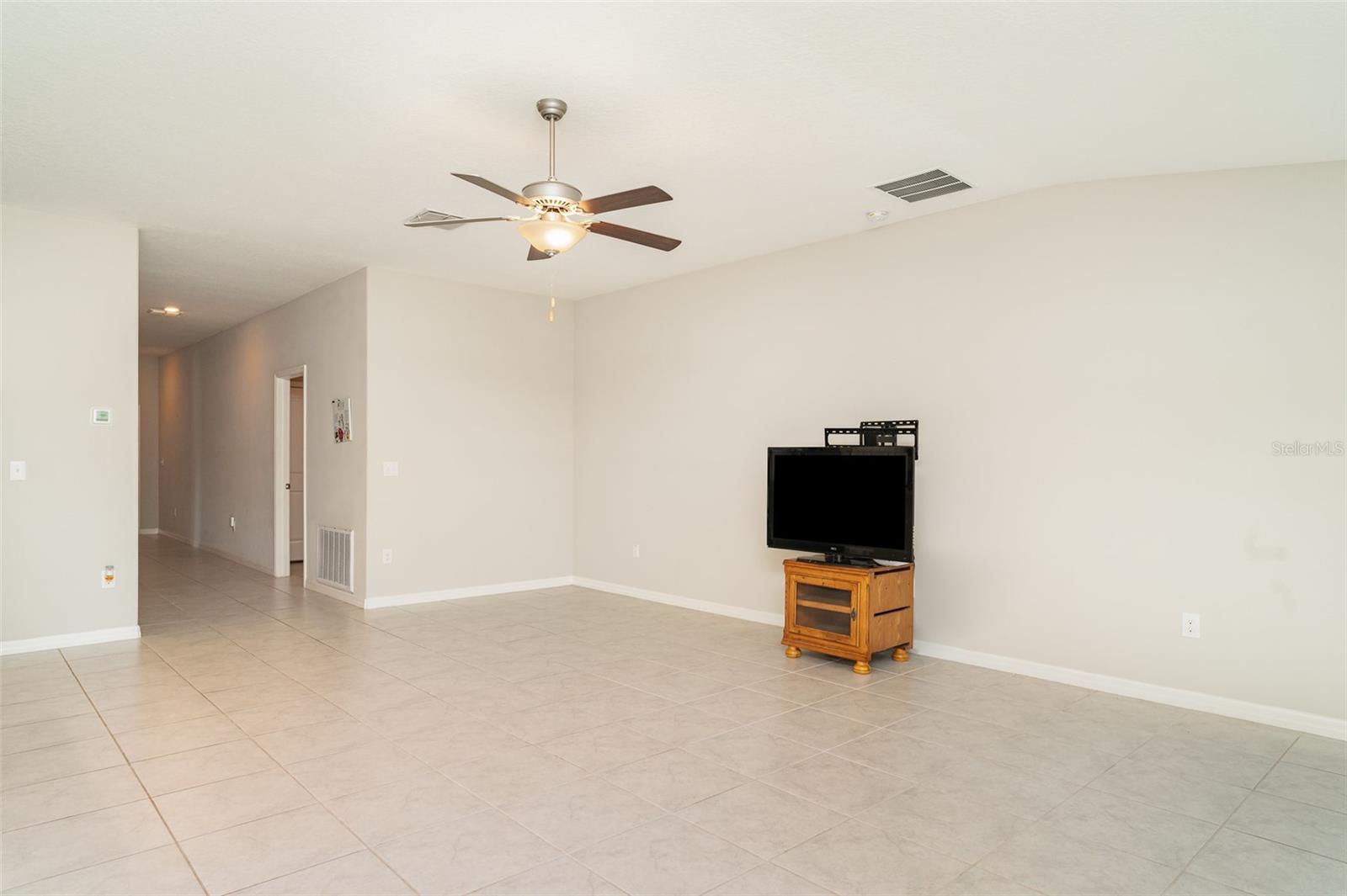 Living Room - Open Space