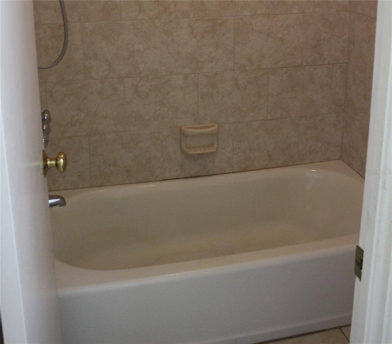 Tub room