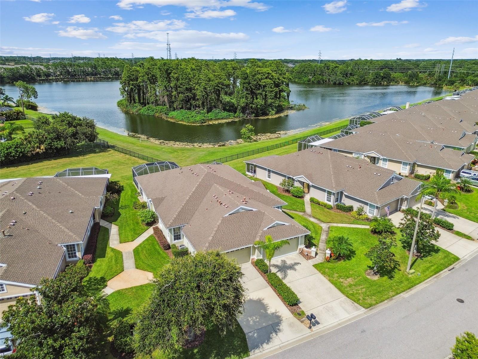 Villas proximity to the lake