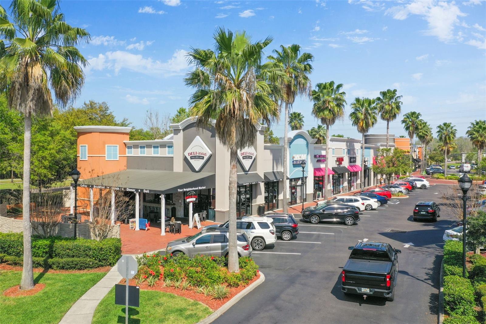 also a short walk is Westchase town center with numerous bars restaurant and shops
