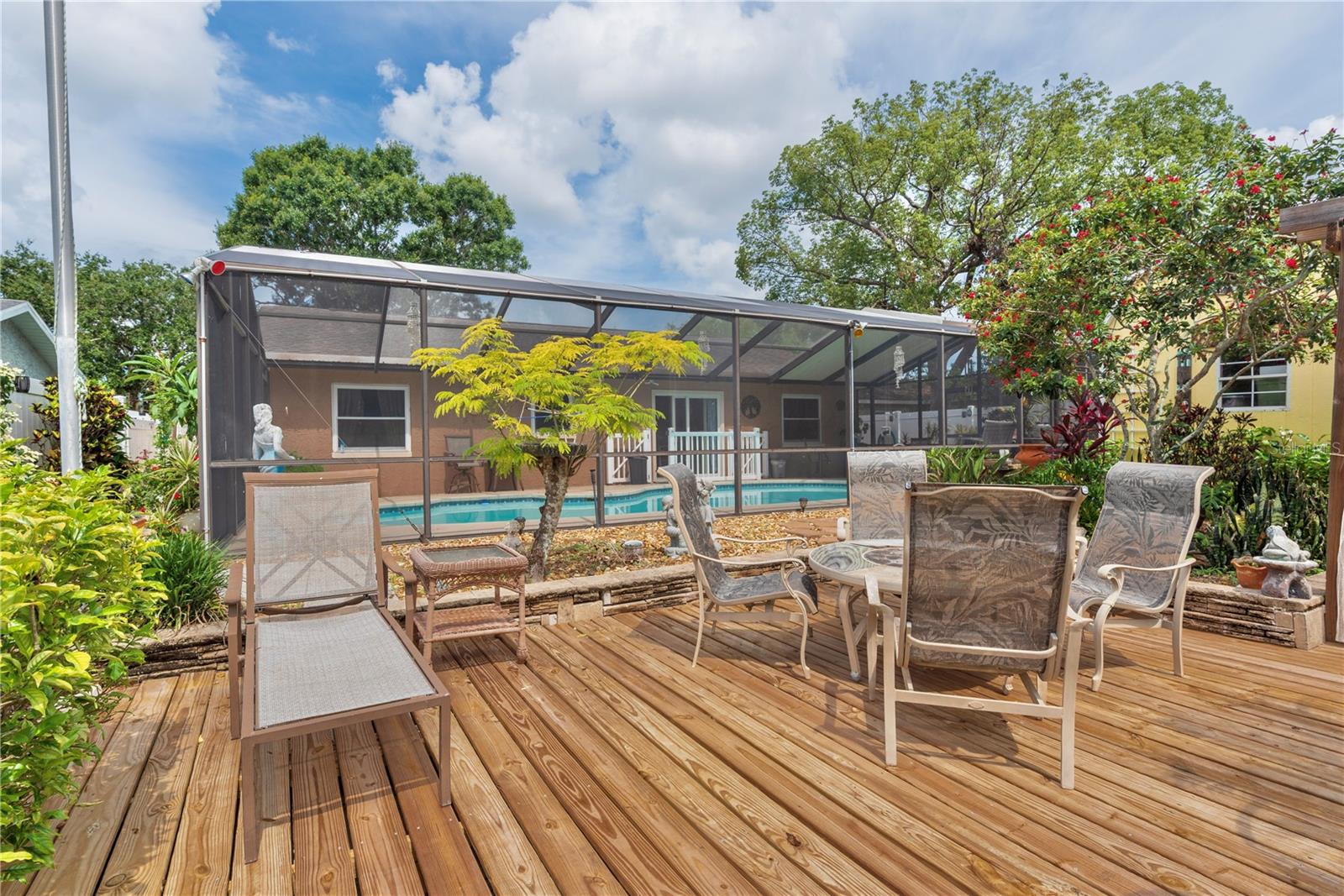 Wood deck - perfect for sun bathing and relaxing.