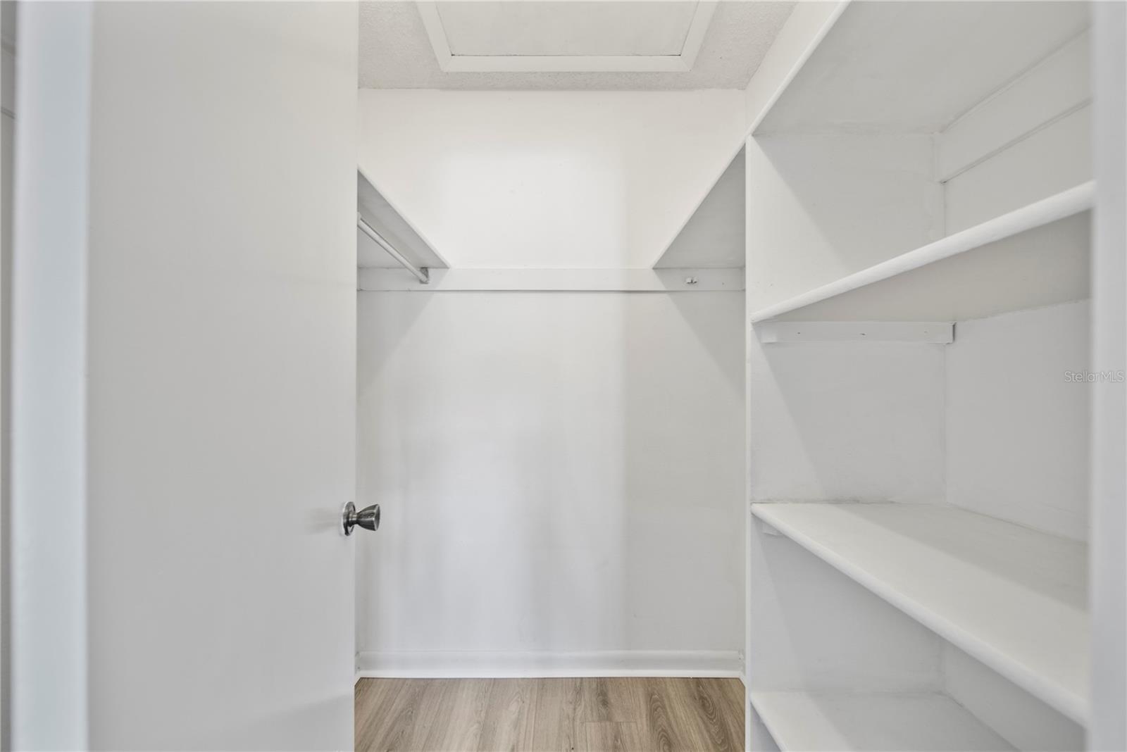 Walk in Closet